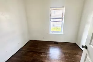 1250 N Springfield St, Chicago, IL 60651 - Photo 3