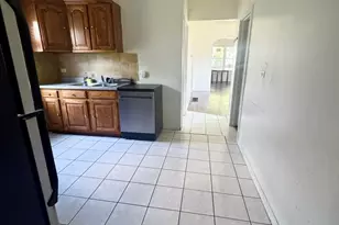 1250 N Springfield St, Chicago, IL 60651 - Photo 7