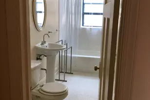 1130 W Pratt Blvd, Chicago, IL 60626 - Photo 11