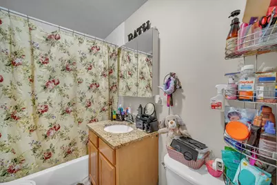 327 N Princeton Avenue #9, Villa Park, IL 60181 - Photo 9