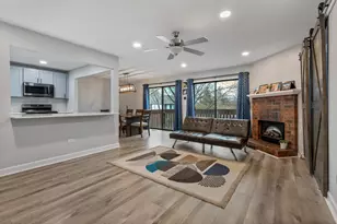 961 Cumberland Ct, Roselle, IL 60172 - Photo 7