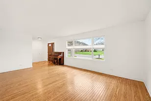 2140 Mulberry Dr, West Chicago, IL 60185 - Photo 7