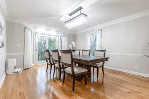 9 Devonshire Ln, Lincolnshire, IL 60069 - Photo 13