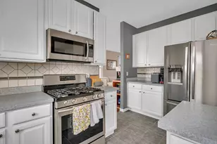 26909 W Cypress Rd, Channahon, IL 60410 - Photo 9