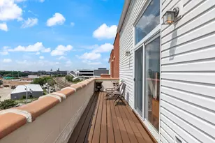 949 N Willard Ct, Chicago, IL 60642 - Photo 19