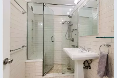 2909 N Sheridan Road #1104, Chicago, IL 60657 - Photo 7