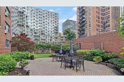 2909 N Sheridan Road #1104, Chicago, IL 60657 - Photo 13