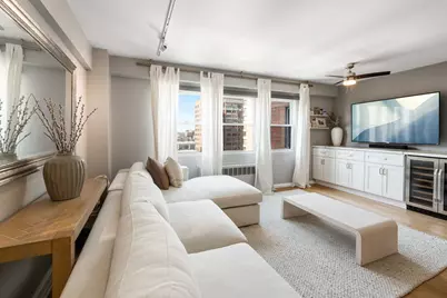 2909 N Sheridan Road #1104, Chicago, IL 60657 - Photo 3