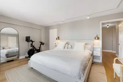 2909 N Sheridan Road #1104, Chicago, IL 60657 - Photo 9