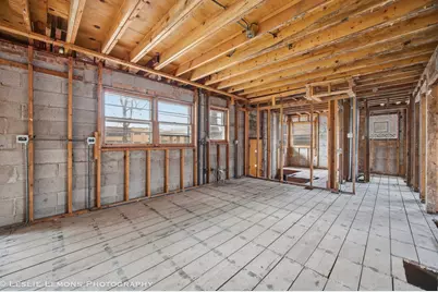 10544 S Karlov Avenue, Oak Lawn, IL 60453 - Photo 11