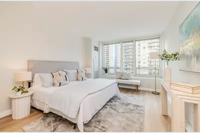 33 W Ontario Street #30E, Chicago, IL 60654 - Photo 13