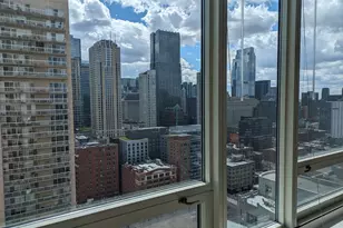 33 W Ontario St, Chicago, IL 60654 - Photo 9