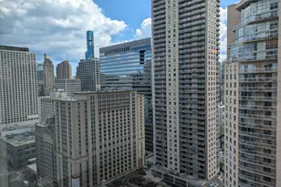 33 W Ontario St, Chicago, IL 60654 - Photo 11