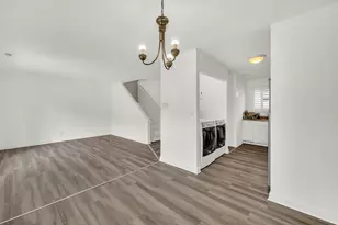 514 Alton Ct, Carol Stream, IL 60188 - Photo 7