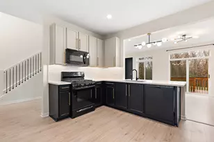 1526 Peachtree Ln, Lockport, IL 60441 - Photo 3