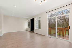 1526 Peachtree Ln, Lockport, IL 60441 - Photo 11