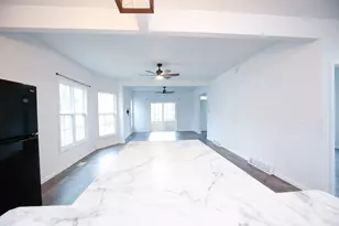 529 E McKenney St, Dixon, IL 61021 - Photo 17