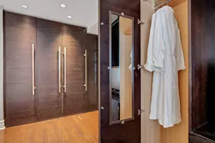 70 E Walton St, Chicago, IL 60611 - Photo 19