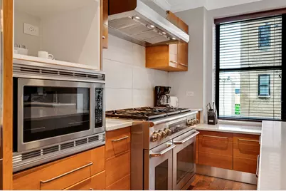 70 E Walton Street #702-802, Chicago, IL 60611 - Photo 13