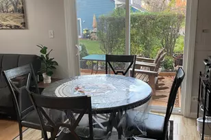 254 Acorn Dr, Streamwood, IL 60107 - Photo 5