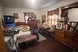 1916 Loomis St, Rockford, IL 61102 - Photo 13