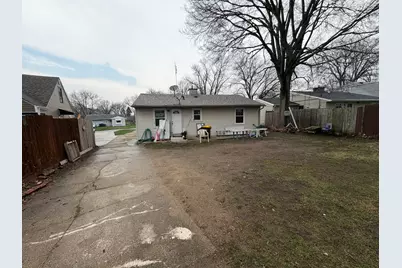 1916 Loomis Street, Rockford, IL 61102 - Photo 3