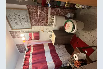 1916 Loomis Street, Rockford, IL 61102 - Photo 7