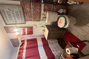 1916 Loomis St, Rockford, IL 61102 - Photo 7