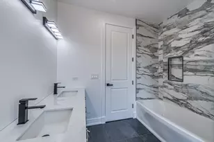 3059 Longcommon Pkwy, Elgin, IL 60124 - Photo 31