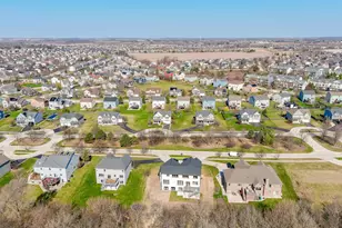 3059 Longcommon Pkwy, Elgin, IL 60124 - Photo 41