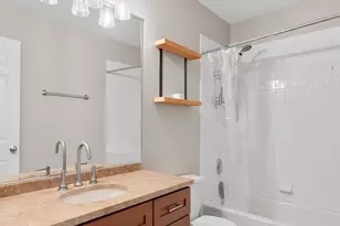 2524 W Bloomingdale Ave, Chicago, IL 60647 - Photo 15