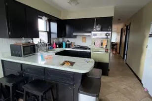 2571 Suffield St, Des Plaines, IL 60016 - Photo 5