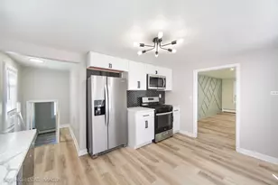 19 Stryker Ave, Joliet, IL 60436 - Photo 7