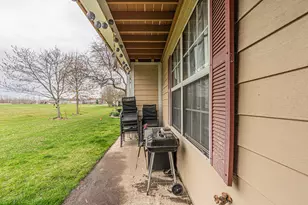 691 W Streamwood Blvd, Streamwood, IL 60107 - Photo 13