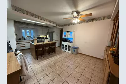 4019 5th Street, East Moline, IL 61244 - Photo 3