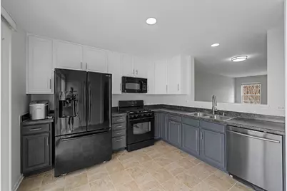 534 Richard Brown Boulevard, Volo, IL 60073 - Photo 7