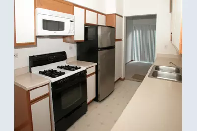 1062 Sheridan Circle, Naperville, IL 60563 - Photo 5