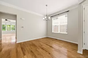 3844 Valhalla Dr, Elgin, IL 60124 - Photo 3