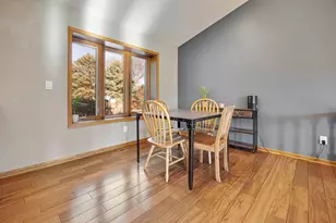 568 Pamela Ct, Gilberts, IL 60136 - Photo 13