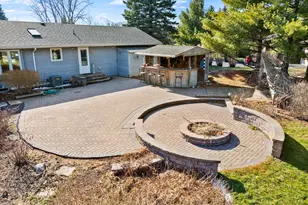 568 Pamela Ct, Gilberts, IL 60136 - Photo 27