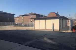 10408 Major Ave, Oak Lawn, IL 60453 - Photo 13