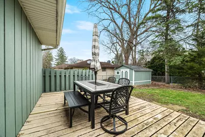 425 N Alfred Avenue, Elgin, IL 60123 - Photo 27