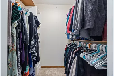 425 N Alfred Avenue, Elgin, IL 60123 - Photo 13