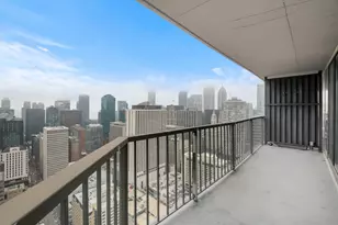 10 E Ontario St, Chicago, IL 60611 - Photo 13