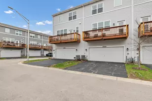 2720 Lily Ln, Rolling Meadows, IL 60008 - Photo 25