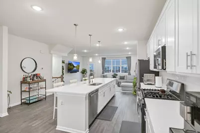 2720 Lily Lane, Rolling Meadows, IL 60008 - Photo 7