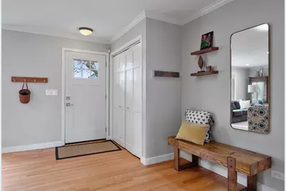 160 E Lahon Street, Park Ridge, IL 60068 - Photo 7