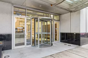 1305 S Michigan Ave, Chicago, IL 60605 - Photo 3