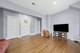 4706 W Berenice Ave, Chicago, IL 60641 - Photo 11