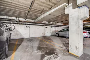 660 W Wayman St, Chicago, IL 60661 - Photo 17